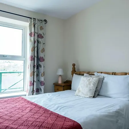 Ocean View 2 Bed *