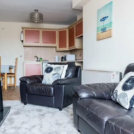 Ocean View 2 Bed *